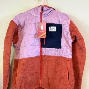 Cotopaxi Women’s size M NWT Trico Hybrid Hooded Jacket in Purple and Navy